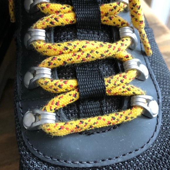 Dr. Martens Black Yellow Laces Combs Tech Boots Sz 7M/8L - Picture 7 of 10
